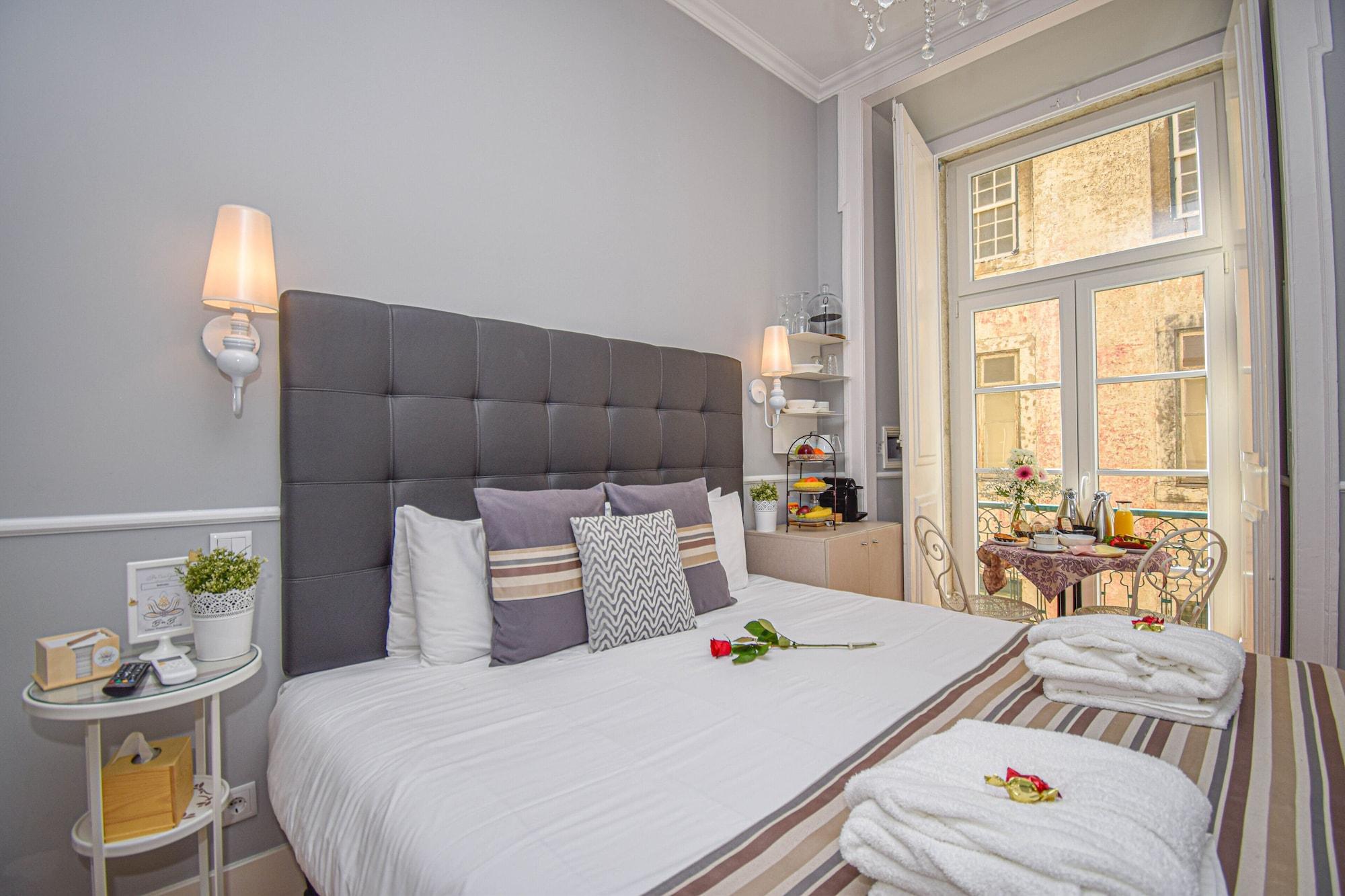 B In B Lisbon Downtown Suites Exteriör bild